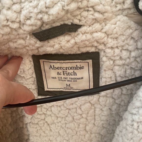 Winter Coat - Picture 6 of 8